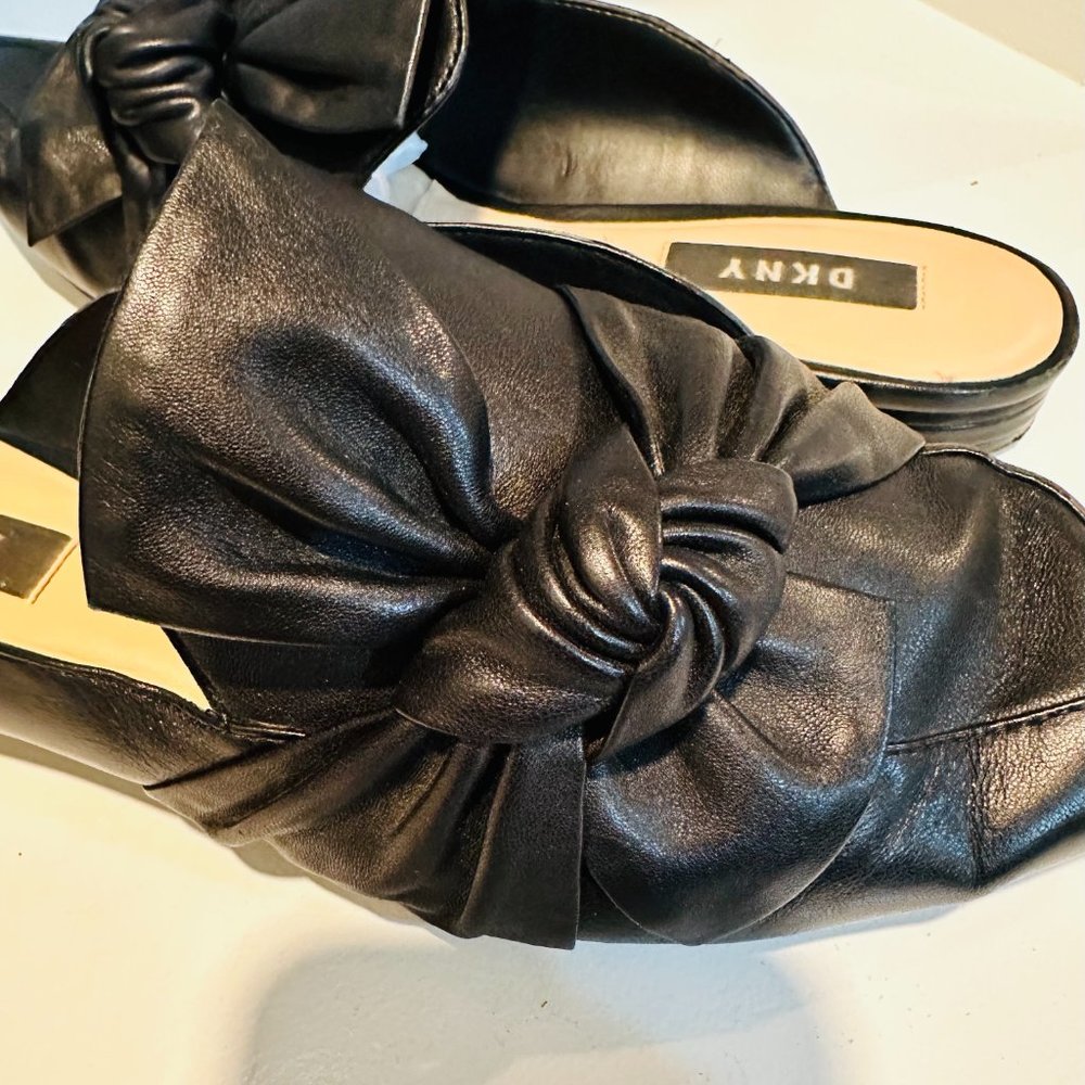 DKNY Black Leather Flat Mules with Top Knot, Size 8 - Picture 3 of 10